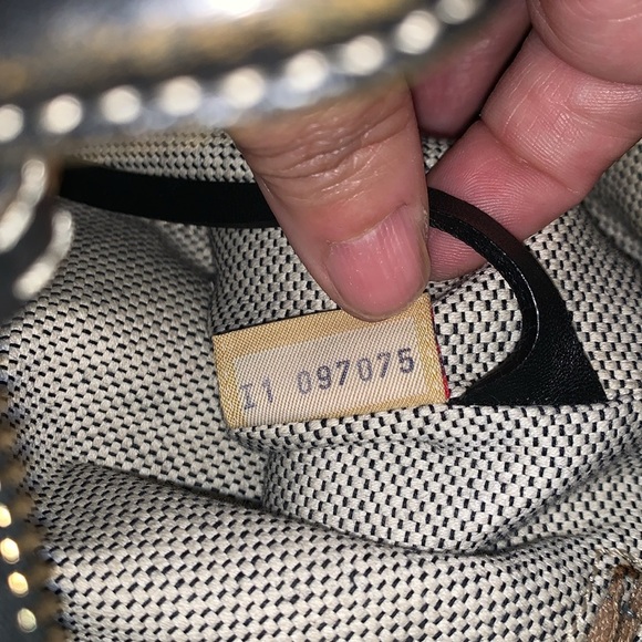 Gently Loved Dooney & Bourke Canvas and Leather Shoulder Bag - Picture 9 of 10